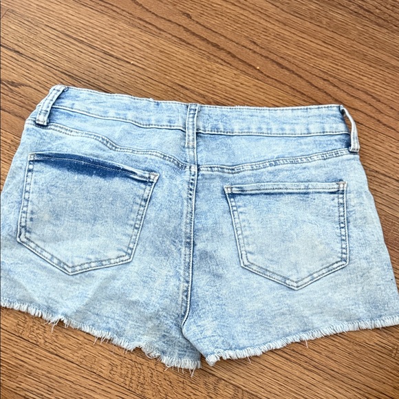 SO Light Blue High-Rise Distressed Denim Shorts - Picture 3 of 4